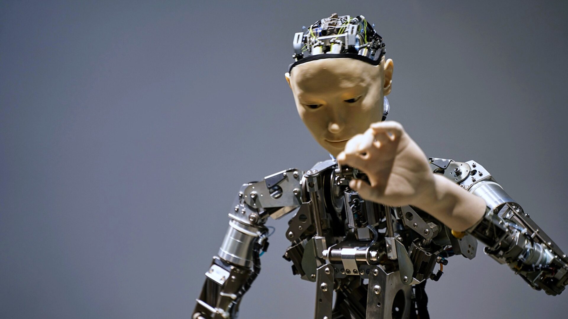 Uncanny Valley Effekt: Wenn uns Gesichter unheimlich sind 3 Ein Roboter im Uncanny Valley - ein bisschen zu menschlich.